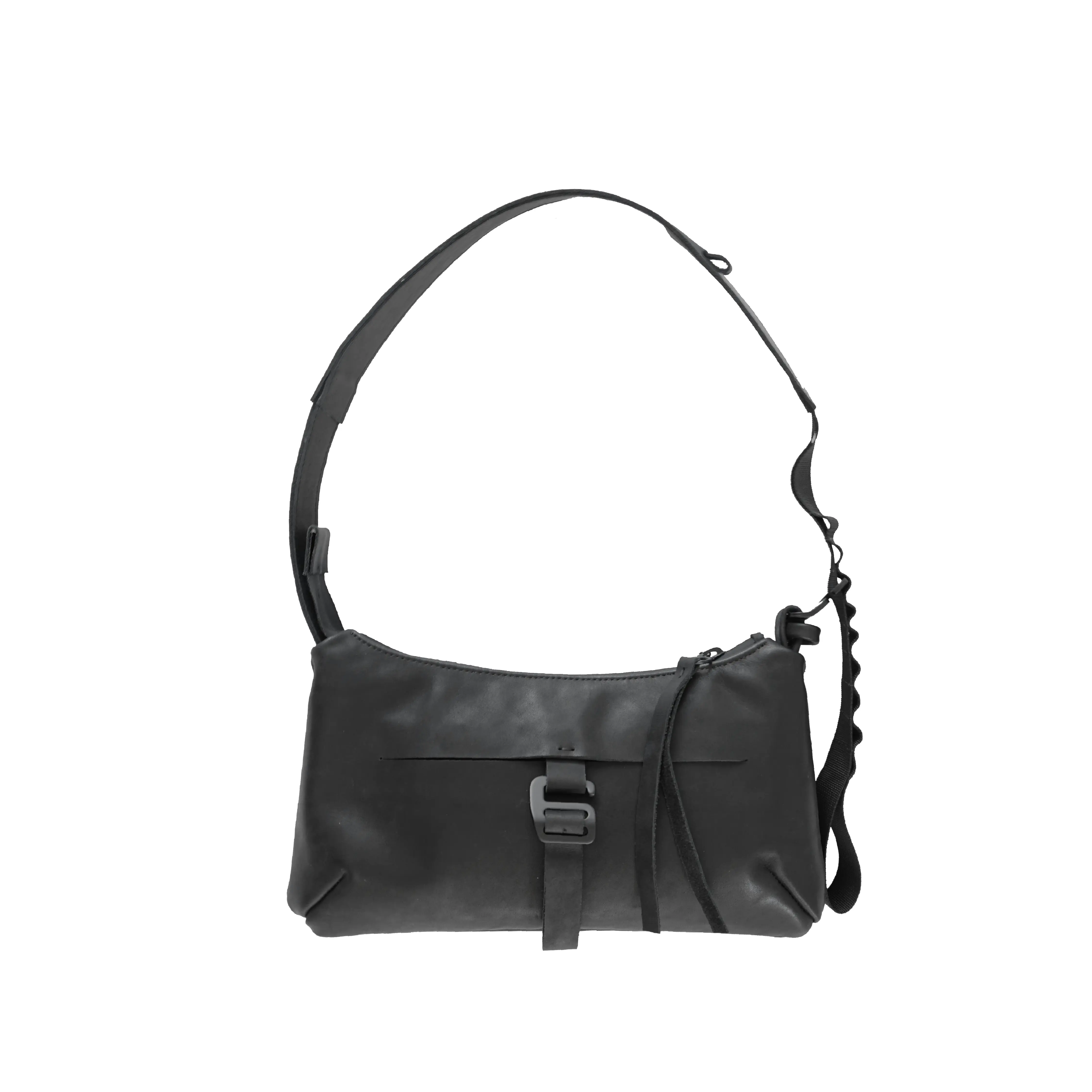uv0111010101110110 0002 black shoulder bag